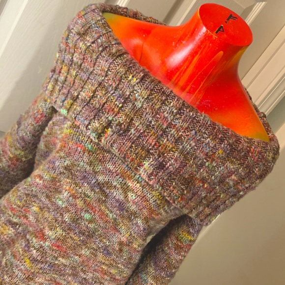 Hand Knit Chunky Kawaii Cute Sweetheart Cowl Neckline Sweater - Picture 7 of 12